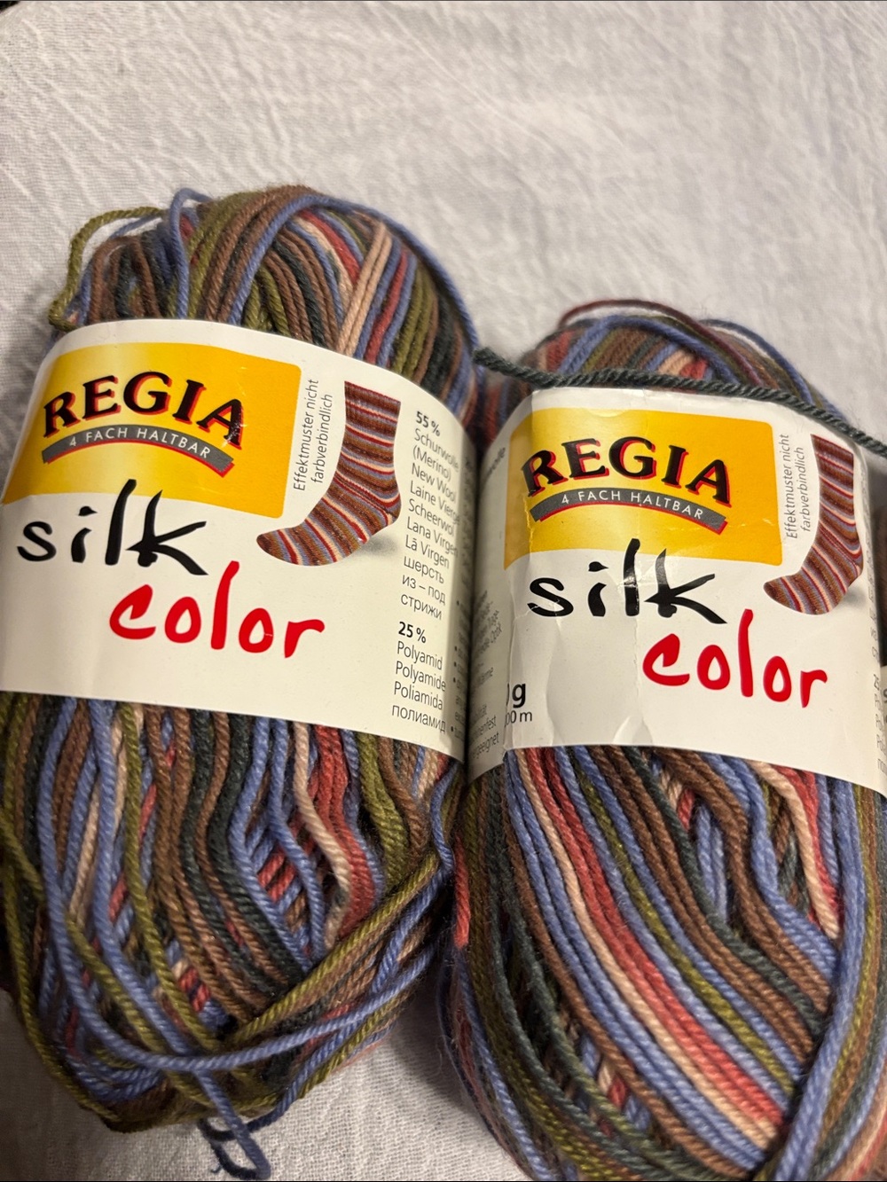 Regia 4 Fach Haltbar Die SockenWolle 4 skeins Silk Color